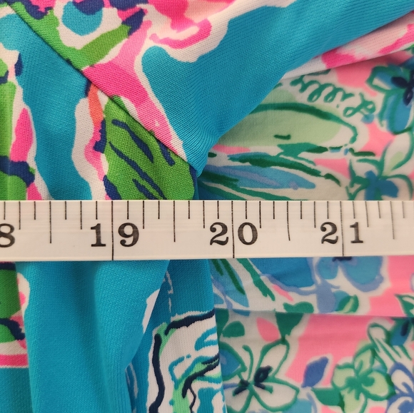 Lilly Pulitzer UPF 50 Engineered Chilly Lilly Nadine Dress - Picture 4 of 11